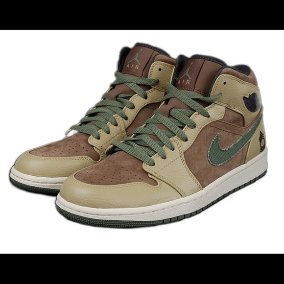 Air Jordan 1 Army Edition Shoes - Picture 1 of 10
